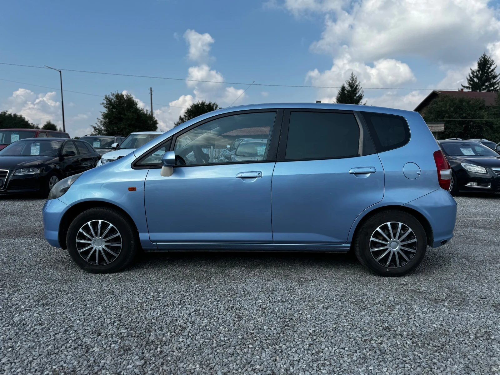 Honda Jazz 1.3i/ГАЗ/ 78кс /Климатик / ПЕРФЕКТНА - изображение 9