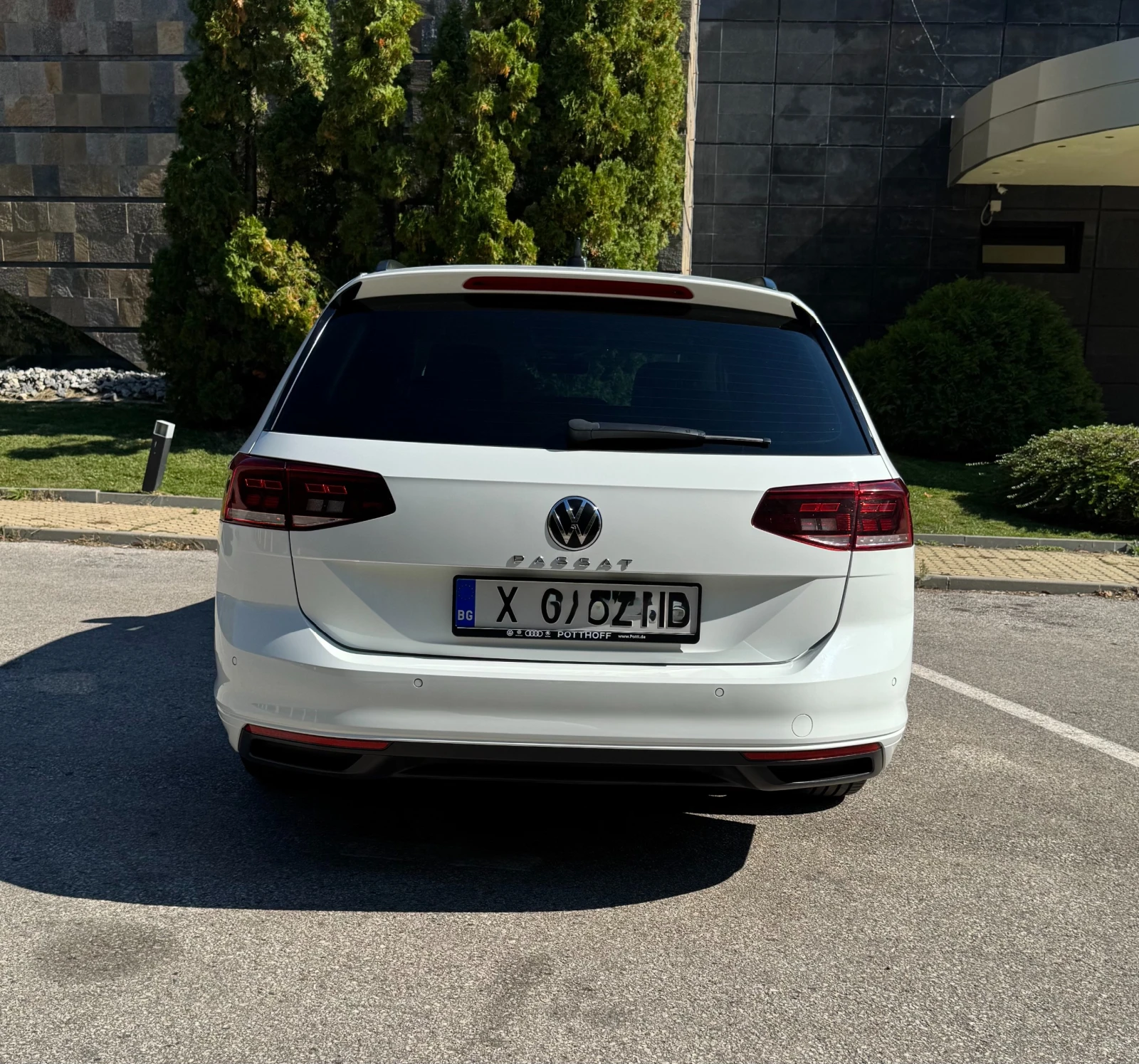 VW Passat 2.0 - изображение 4