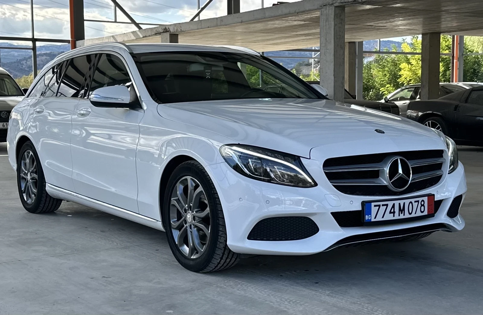 Mercedes-Benz C 220 Bluetec - изображение 3