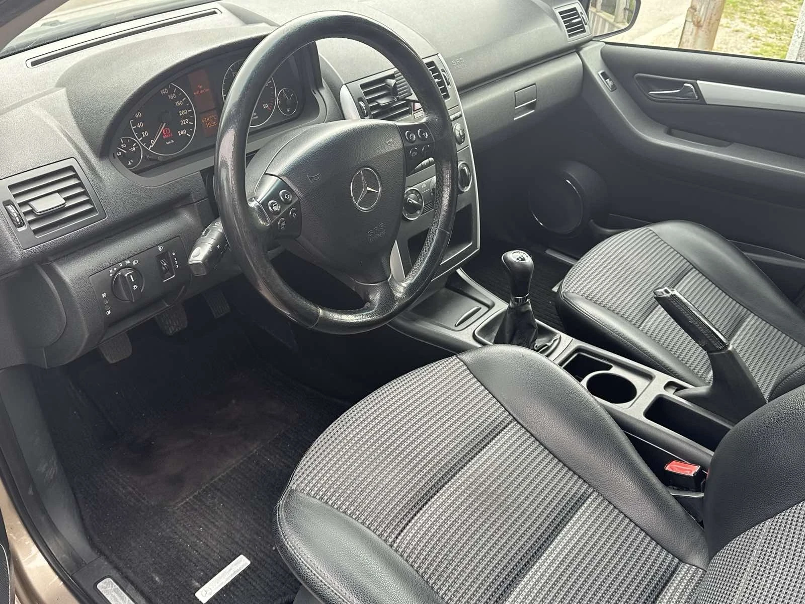 Mercedes-Benz A 200 200CDi-AVANGARD-6скорости - изображение 7