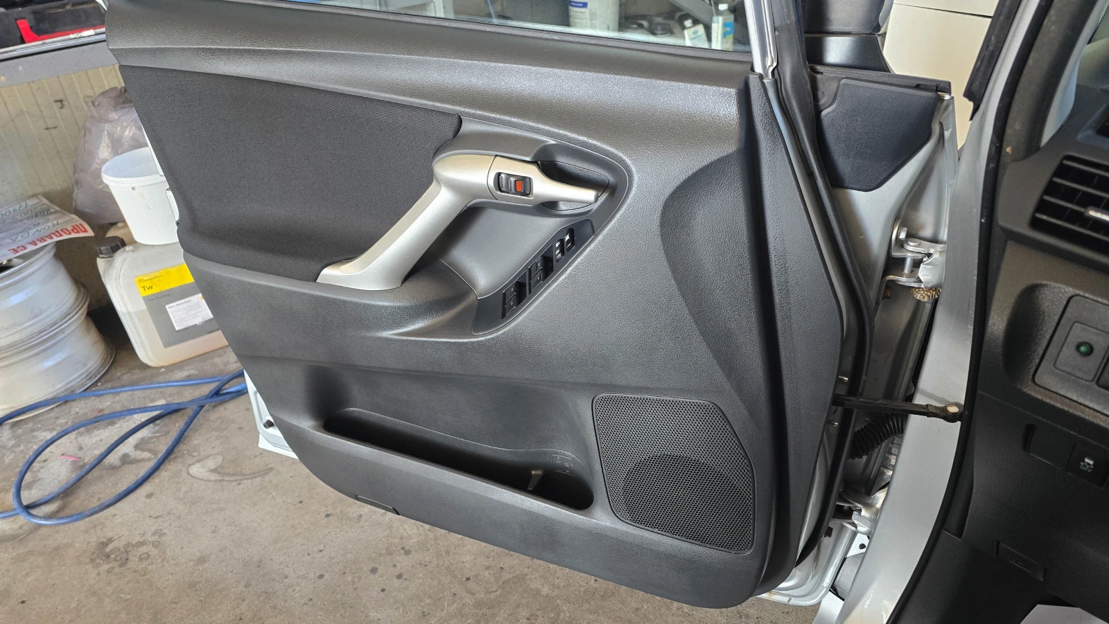 Toyota Verso 1.8* 2011* * 147 | Mobile.bg   15