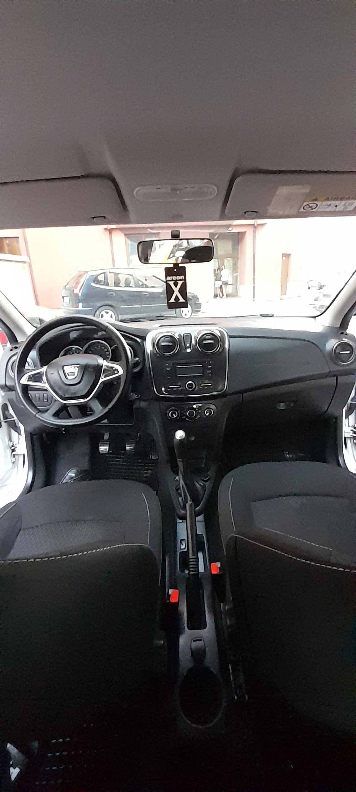 Dacia Sandero 0.900куб. С ТУРБО - изображение 7