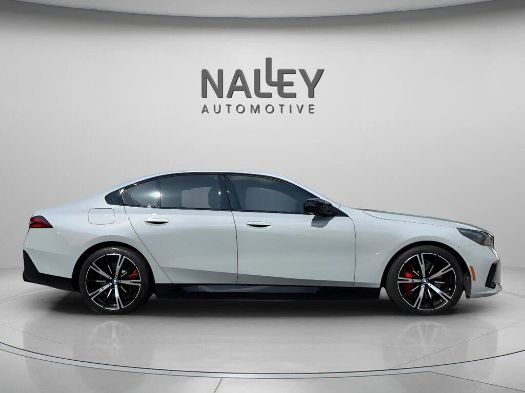 BMW i5 M60* АвтоКредит* Цена до БГ - изображение 4