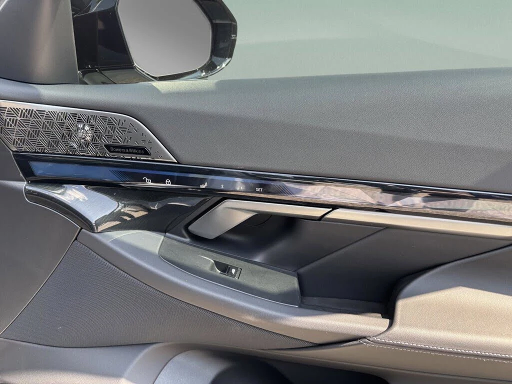 BMW i5 M60* *    | Mobile.bg   13