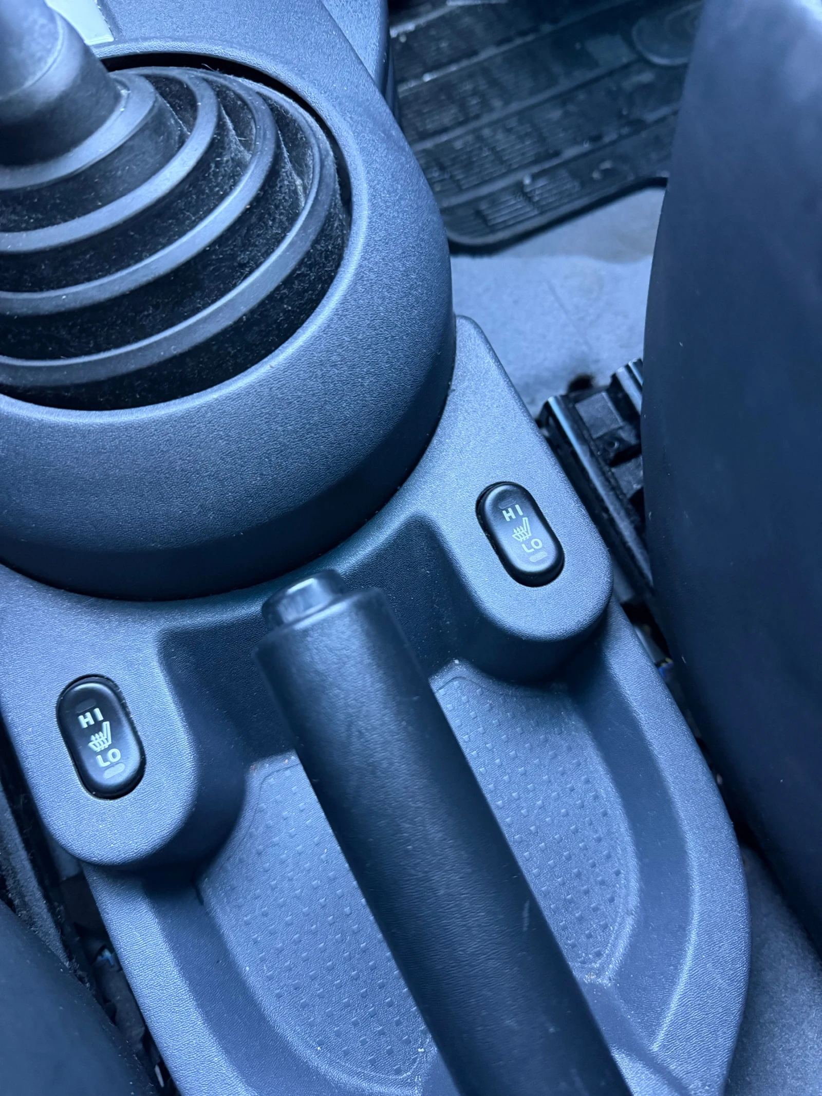 Mitsubishi Colt  - изображение 5