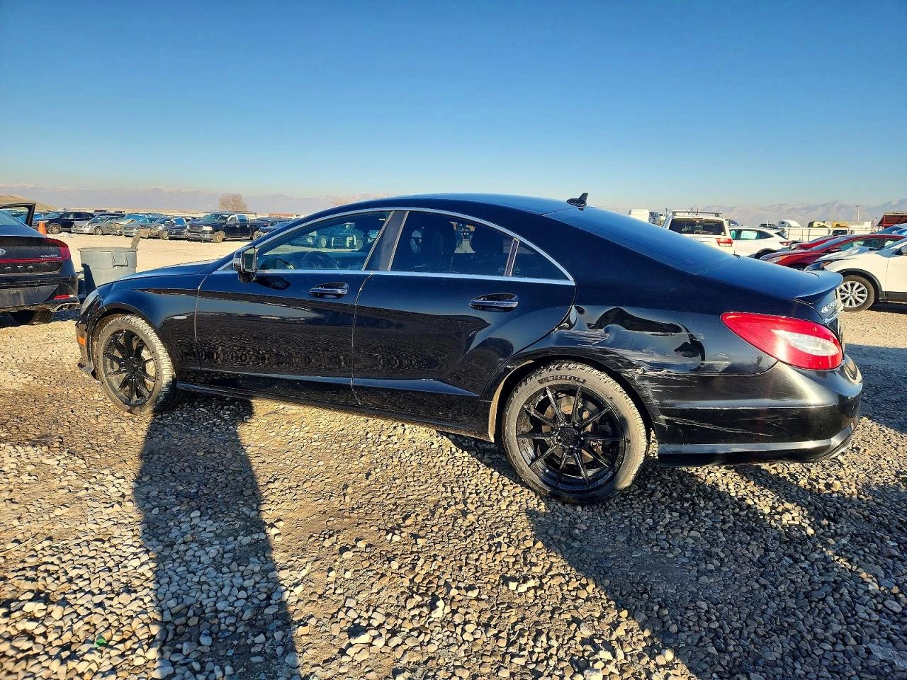 Mercedes-Benz CLS 500 AMG* PACK* HARMON* KARDON* ПОДГРЕВ* ОБДУХВАНЕ* МАС - изображение 4