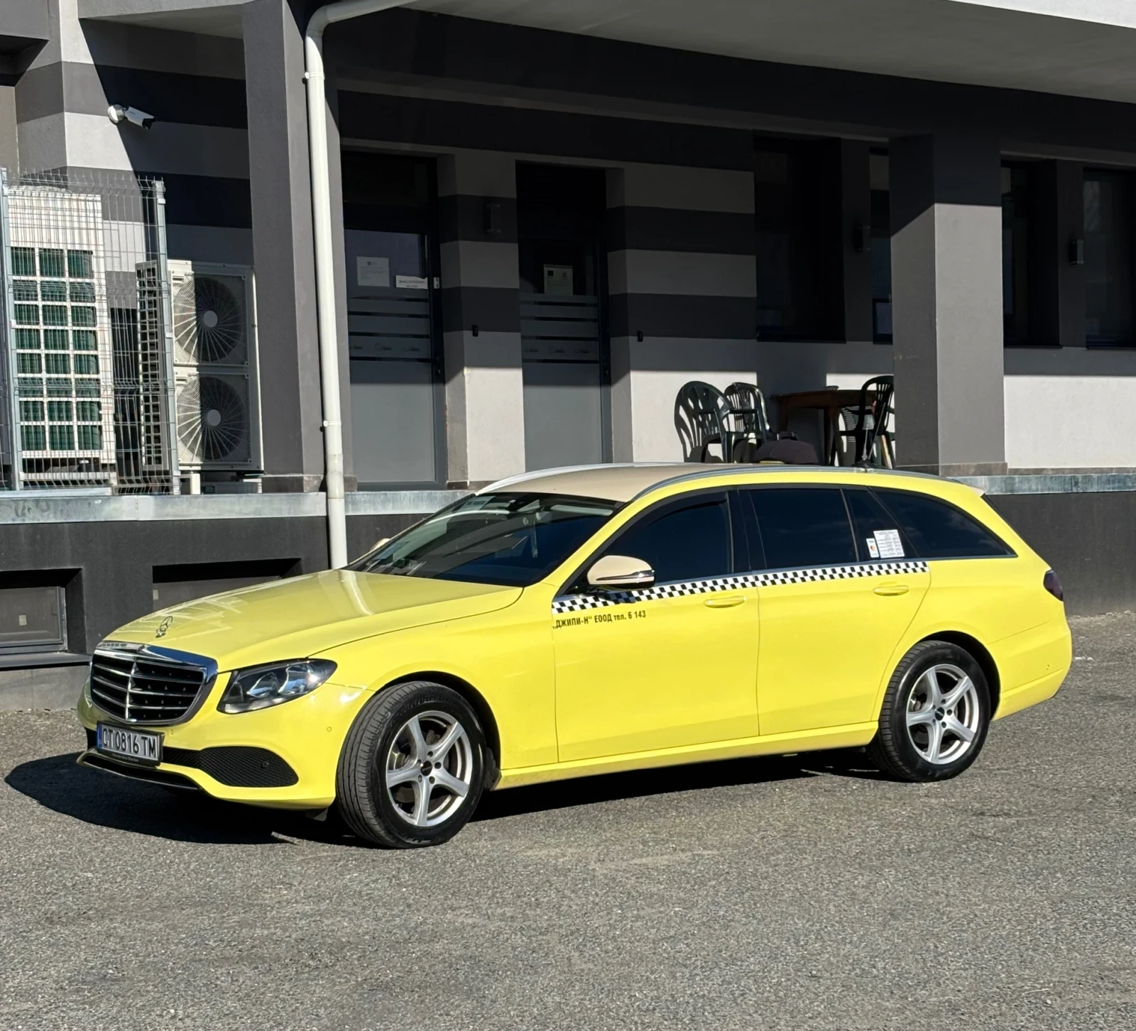 Mercedes-Benz E 200