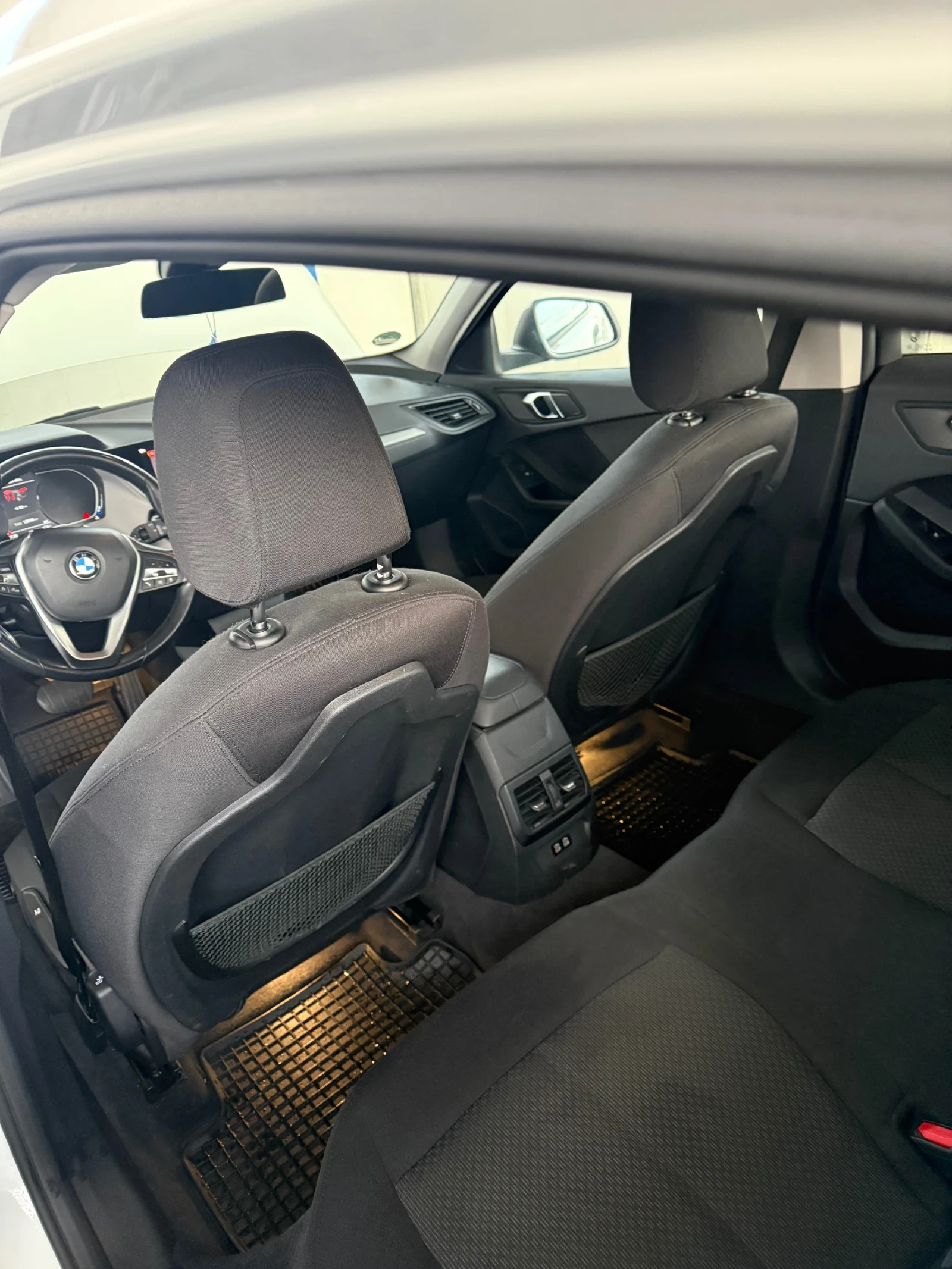 BMW 118, снимка 11 - Автомобили и джипове - 54177135