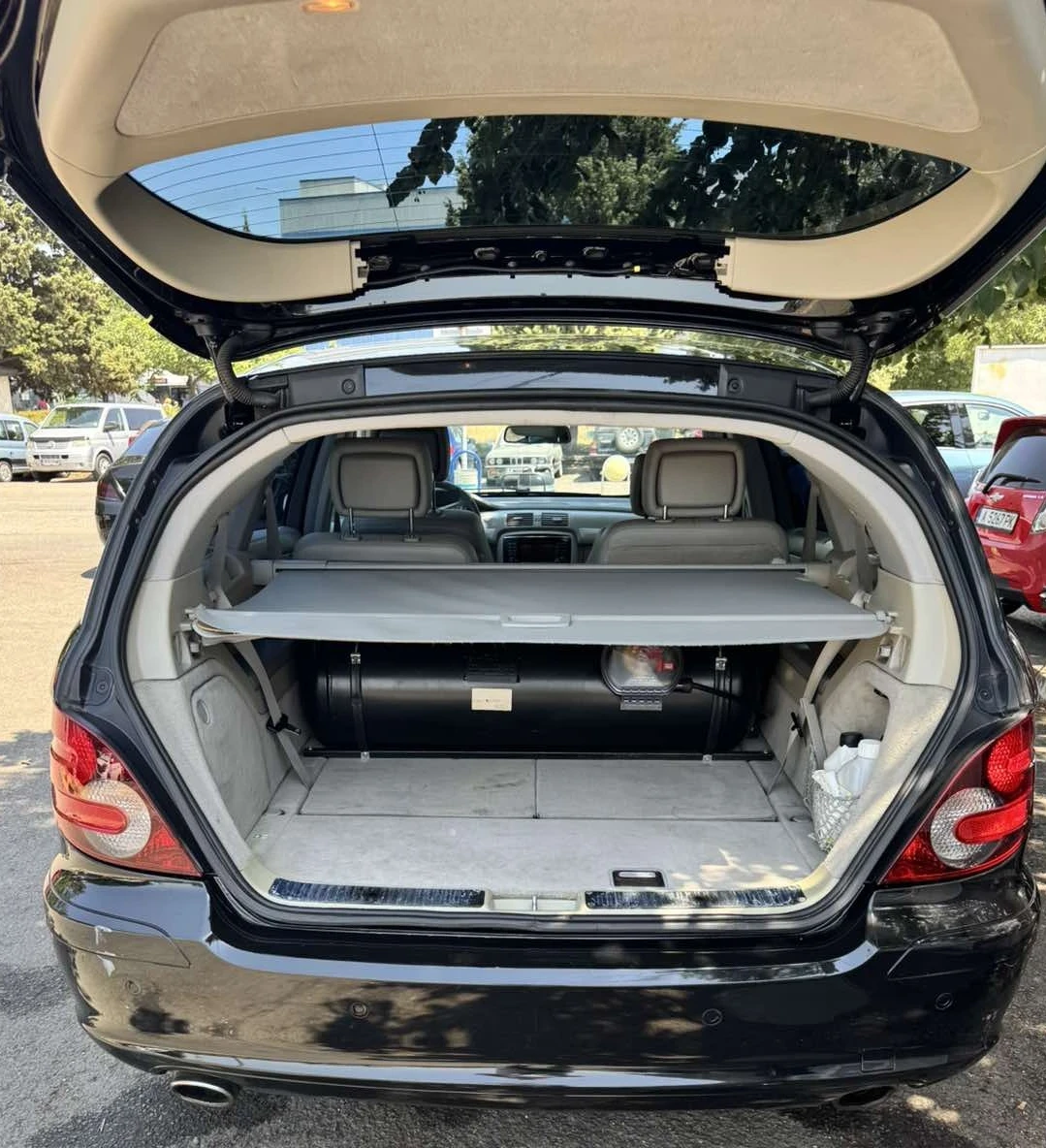 Mercedes-Benz R 350 LPG Газов инжекцион, снимка 6 - Автомобили и джипове - 54886819