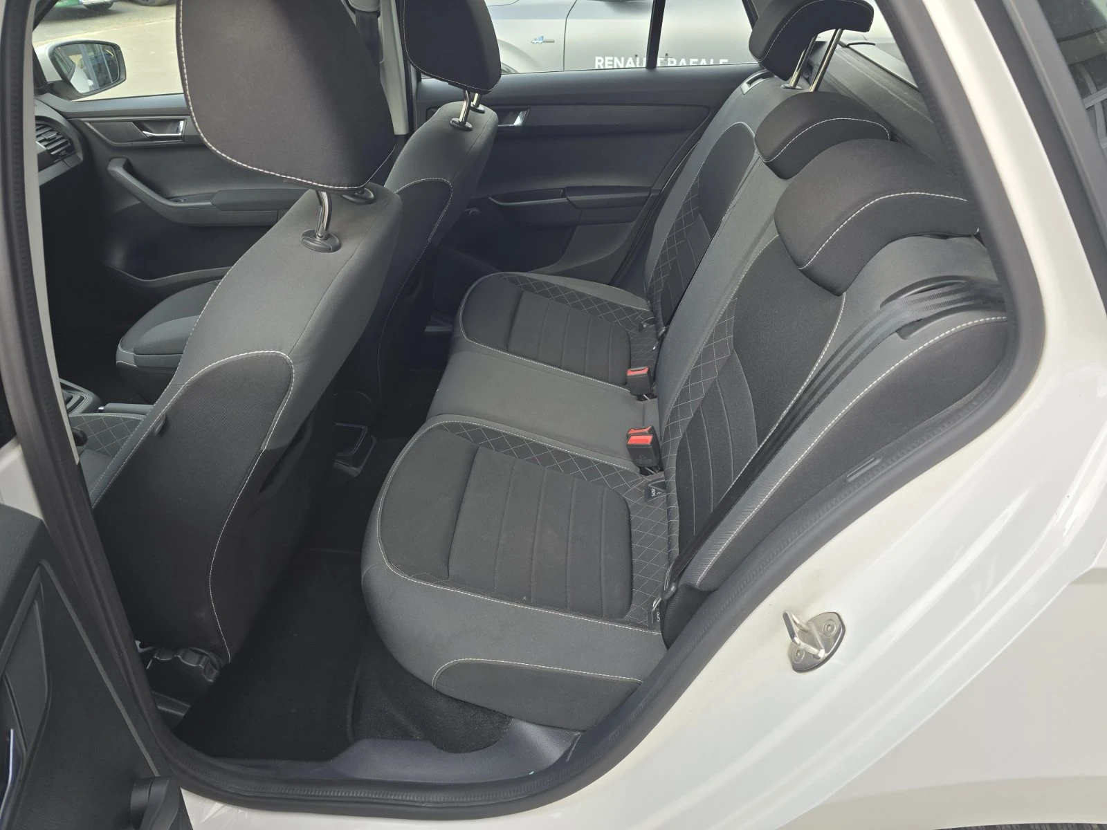 Skoda Fabia 1.0 ������ | Mobile.bg � ����������� 15