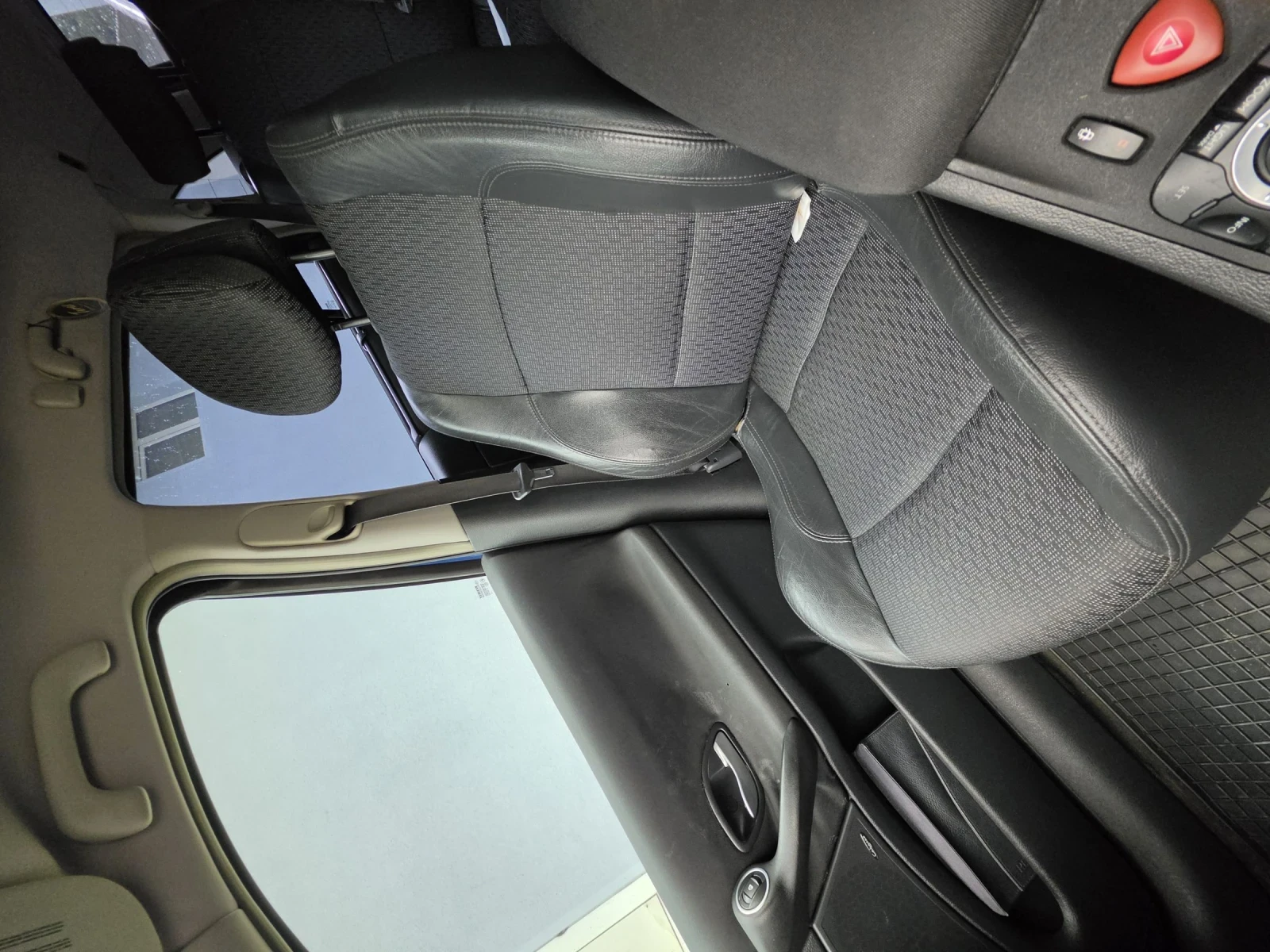 Renault Laguna 1.9dci 131, снимка 7 - Автомобили и джипове - 55127581