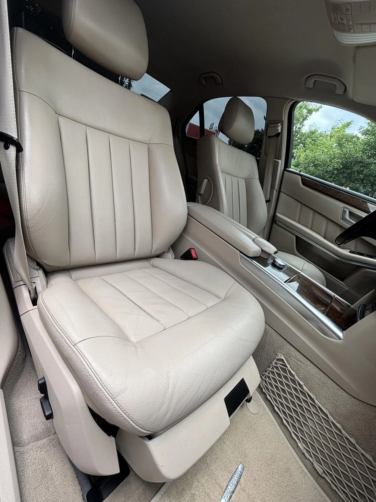 Mercedes-Benz E 300 CDI V6, снимка 8 - Автомобили и джипове - 55131164