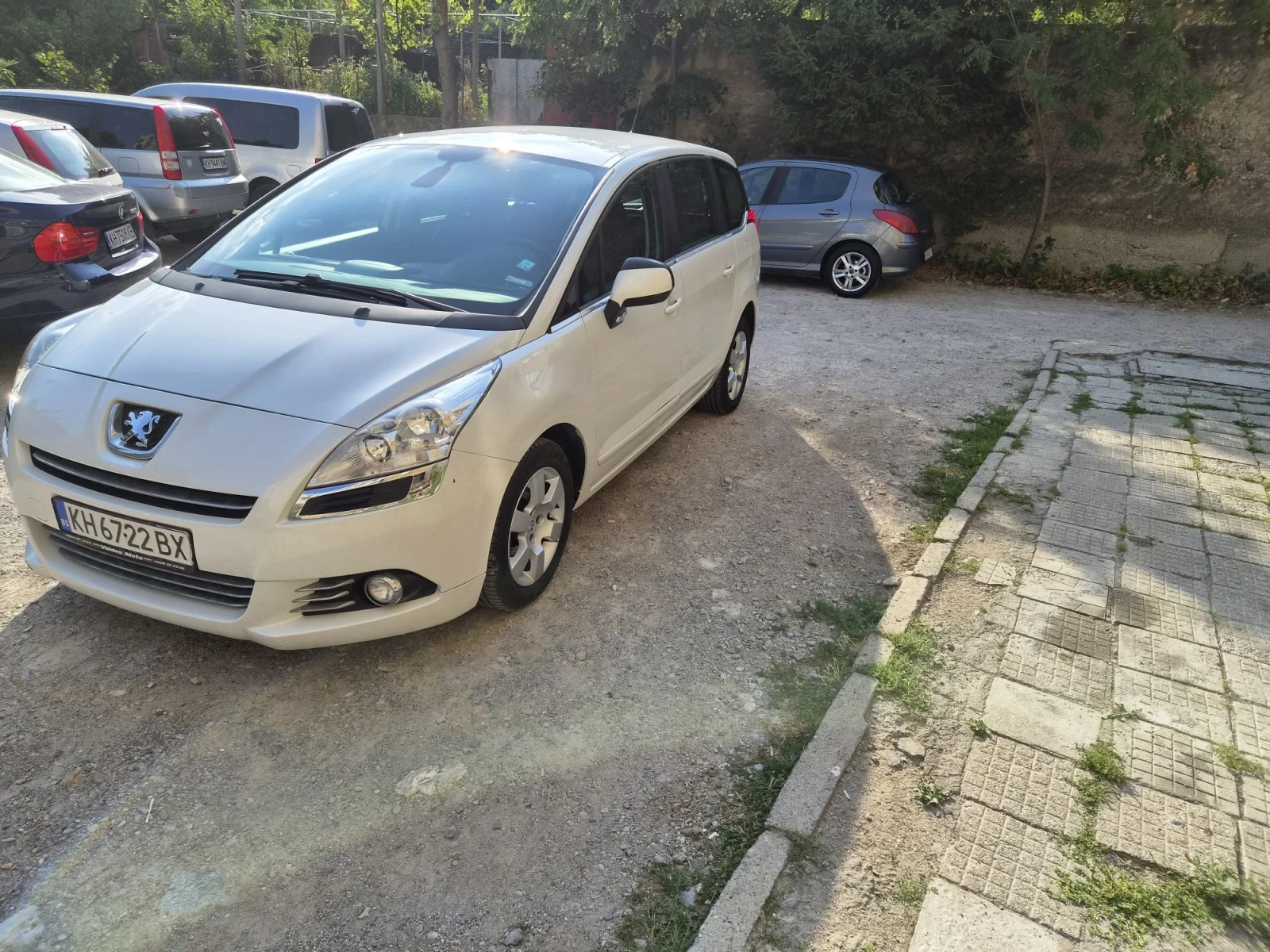 Peugeot 5008, снимка 2 - Автомобили и джипове - 55910753