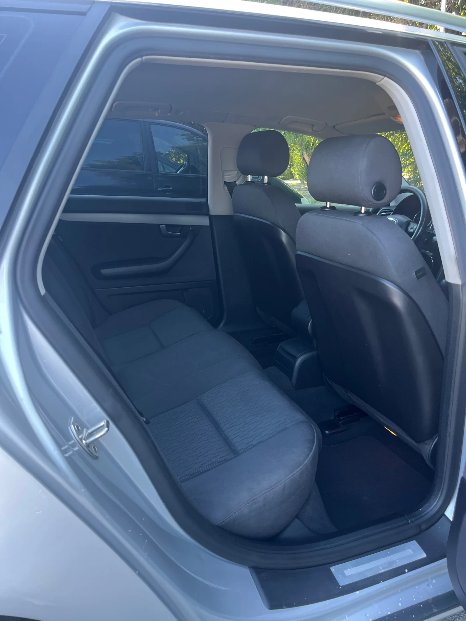 Audi A4, снимка 9 - Автомобили и джипове - 56007651