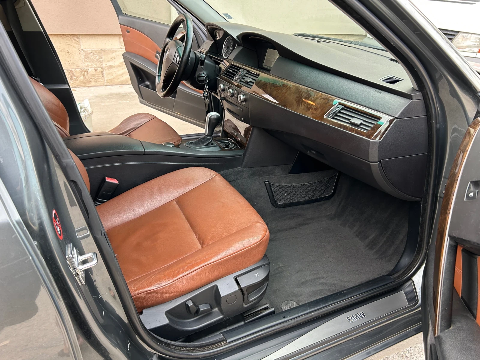 BMW 530, снимка 8 - Автомобили и джипове - 56452624