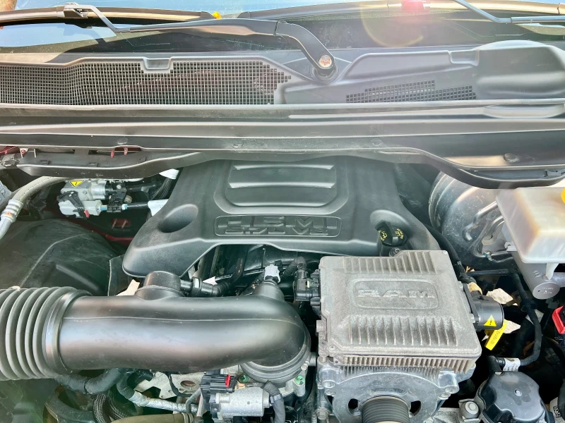 Dodge RAM 1500 BIGHORN , снимка 15 - Автомобили и джипове - 52403159