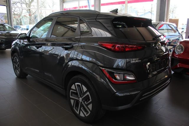 Hyundai Kona, снимка 4 - Автомобили и джипове - 52709707