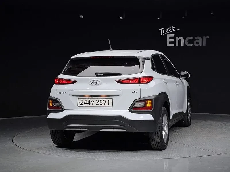 Hyundai Kona 1.6, снимка 4 - Автомобили и джипове - 54640000