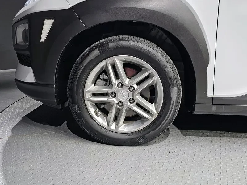 Hyundai Kona 1.6, снимка 5 - Автомобили и джипове - 54640000