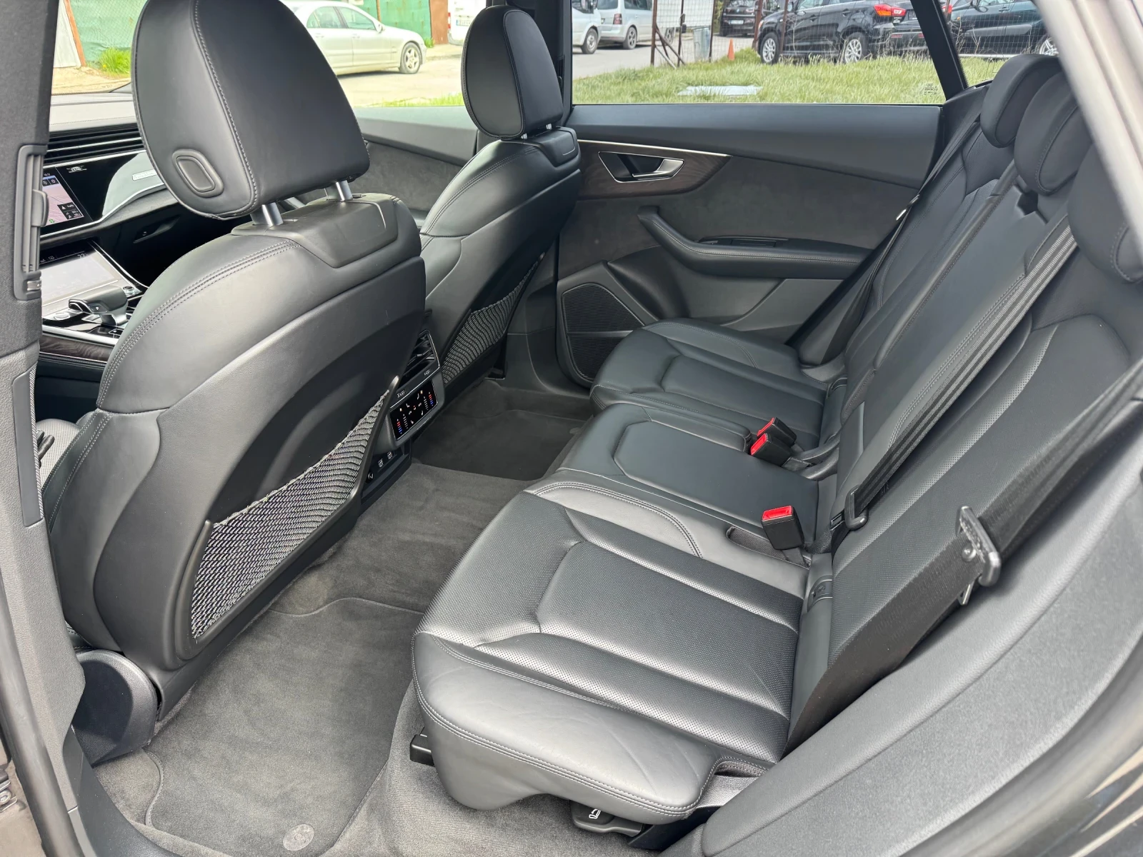 Audi Q8 50TDi 286кс. S-Line Full - изображение 9