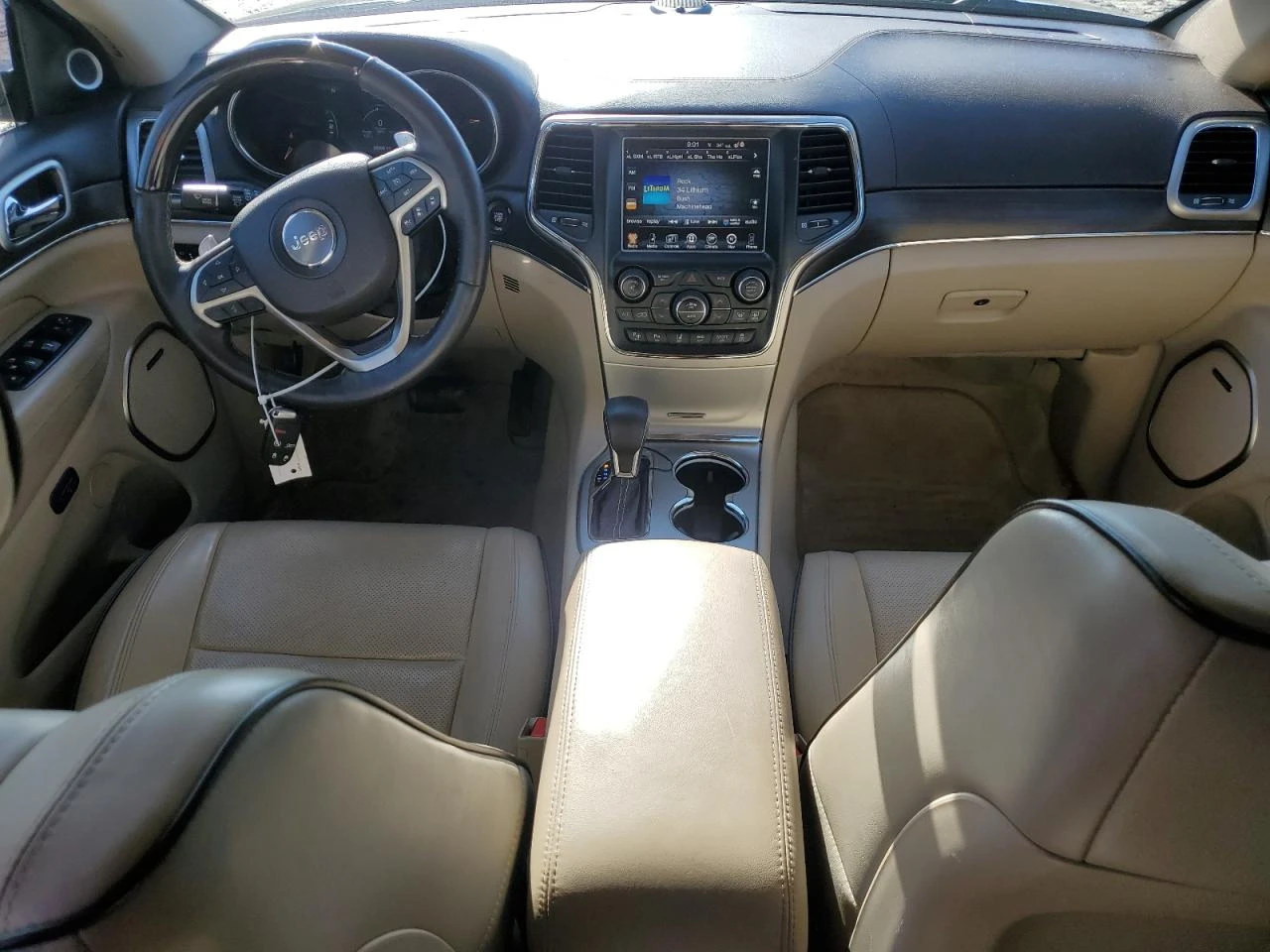 Jeep Grand cherokee OVERLAND* 5.7L* ОБДУХ* PANO* DISTRONIC* QUADRALIFT - изображение 7