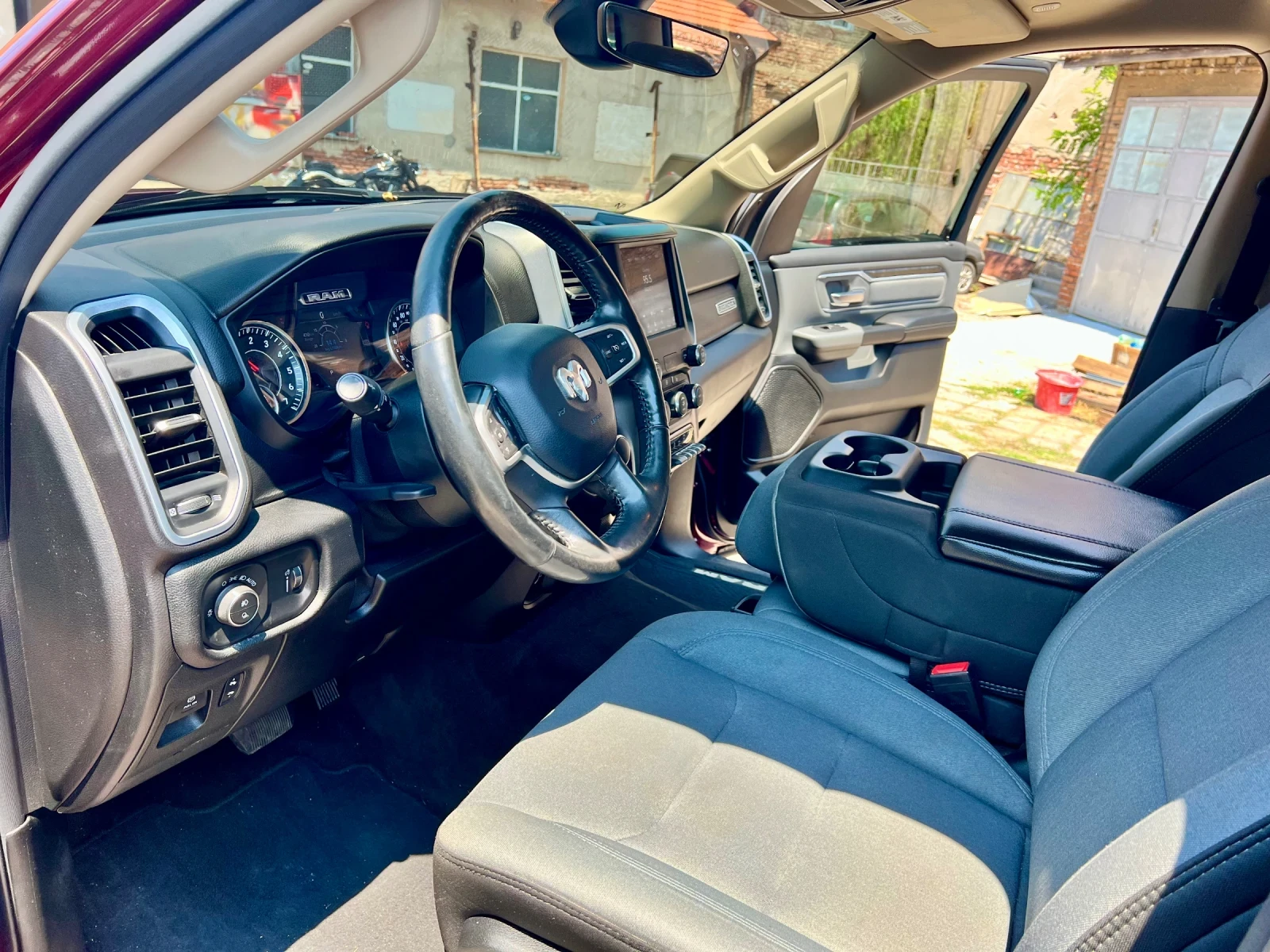 Dodge RAM 1500 BIGHORN  | Mobile.bg   12