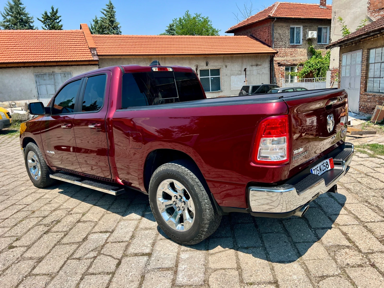 Dodge RAM 1500 BIGHORN  - изображение 5