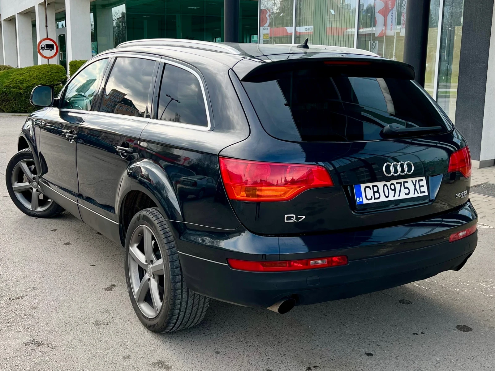 Audi Q7 3.0 TDI 239 К.С. НАВИ КАМЕРА ПРУЖИНИ - изображение 4