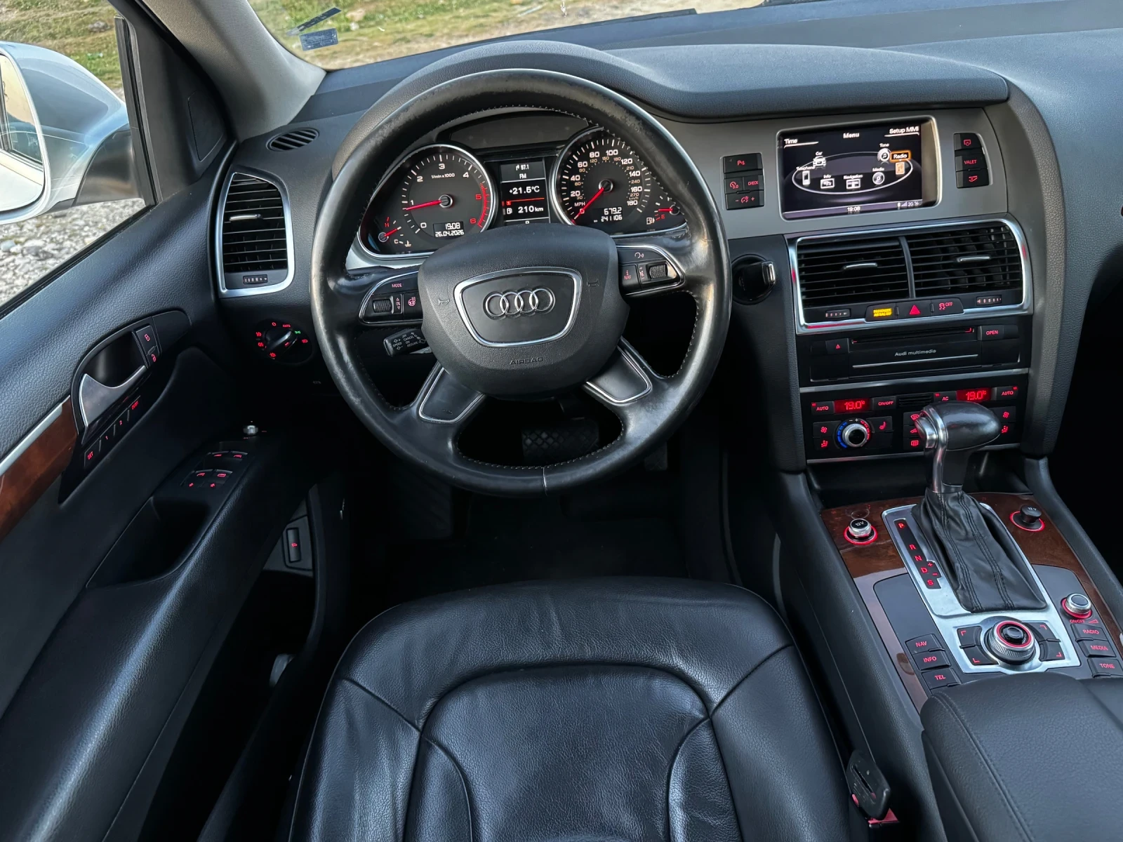 Audi Q7, снимка 9 - Автомобили и джипове - 54327086