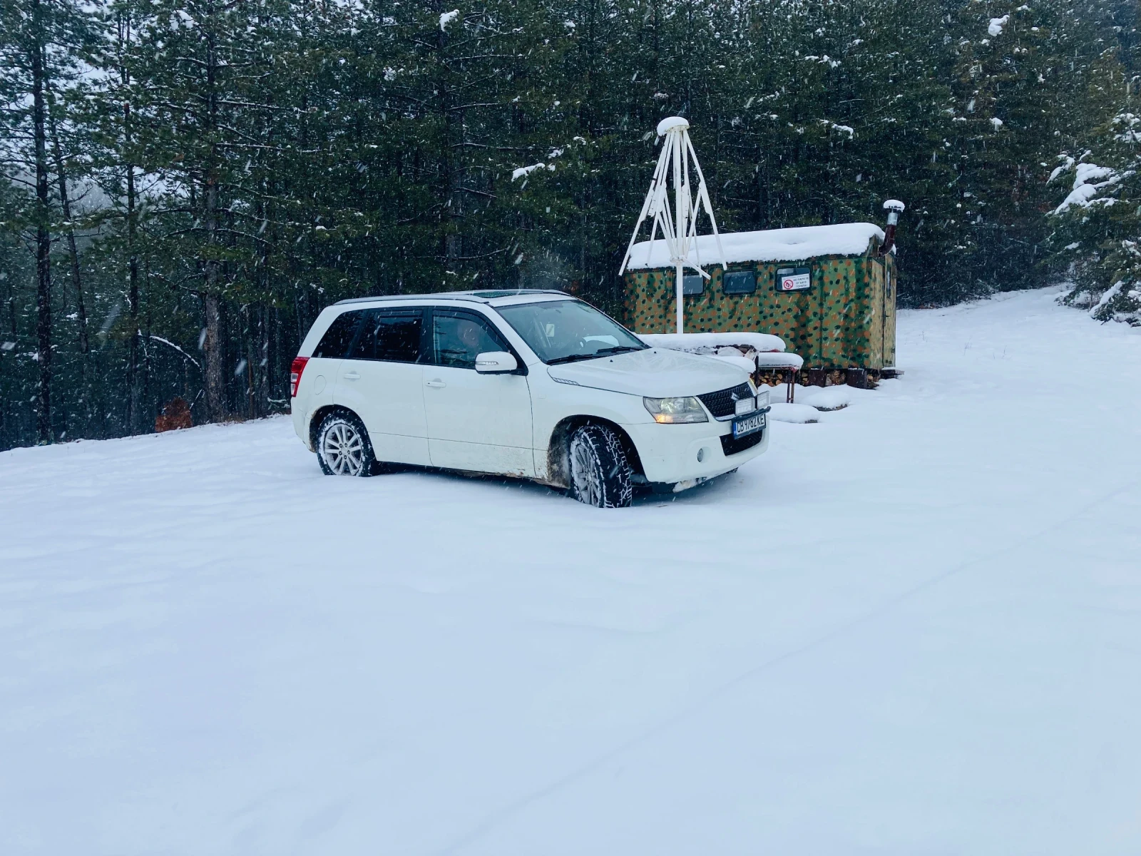Suzuki Grand vitara 2.4 4x4 LPG 169к.с, снимка 2 - Автомобили и джипове - 54395722