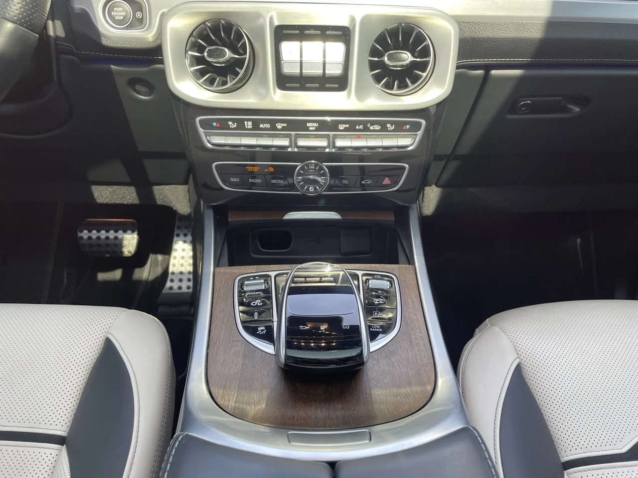 Mercedes-Benz G 63 AMG AMG, снимка 12 - Автомобили и джипове - 55024850