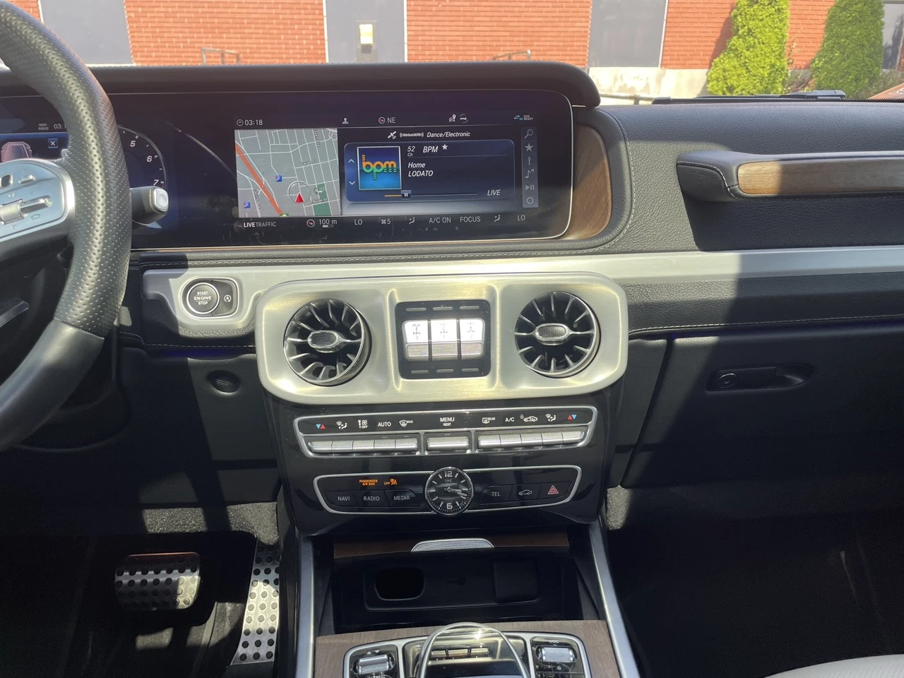 Mercedes-Benz G 63 AMG AMG, снимка 13 - Автомобили и джипове - 55024850