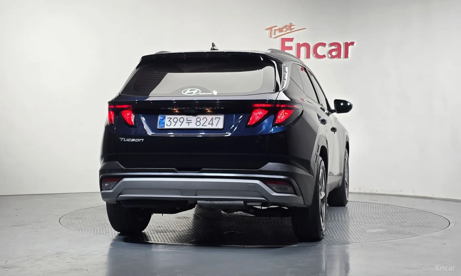 Hyundai Tucson Diesel 2.0 2WD, снимка 4 - Автомобили и джипове - 55049624