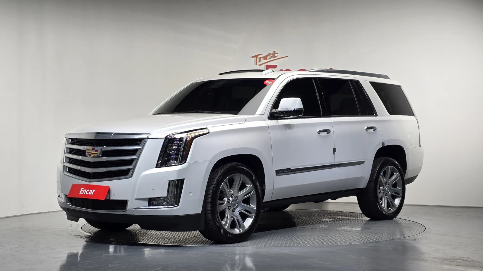 Cadillac Escalade 6.2* BLIND SPOT ЕЛ. БАГАЖНИК КРАЙНА ЦЕНА* encareu.