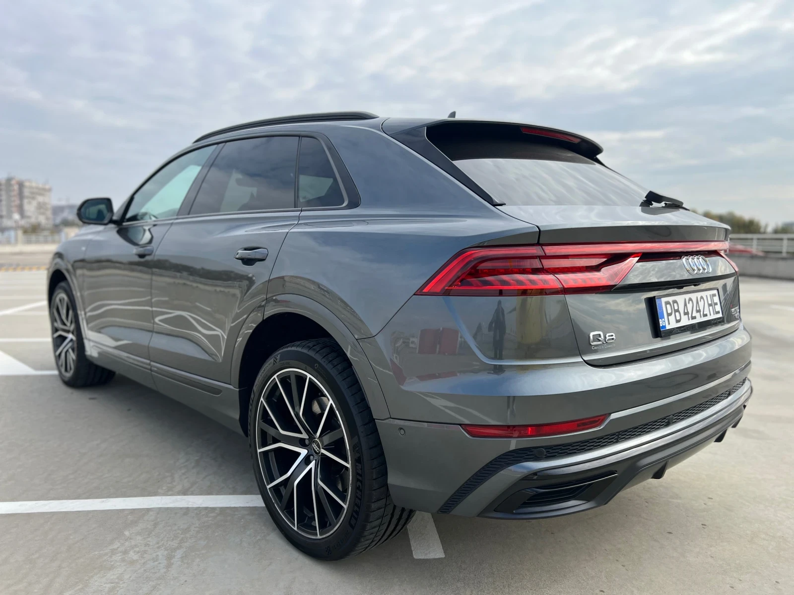 Audi Q8 S-line+ ShadowLine, снимка 6 - Автомобили и джипове - 55543949