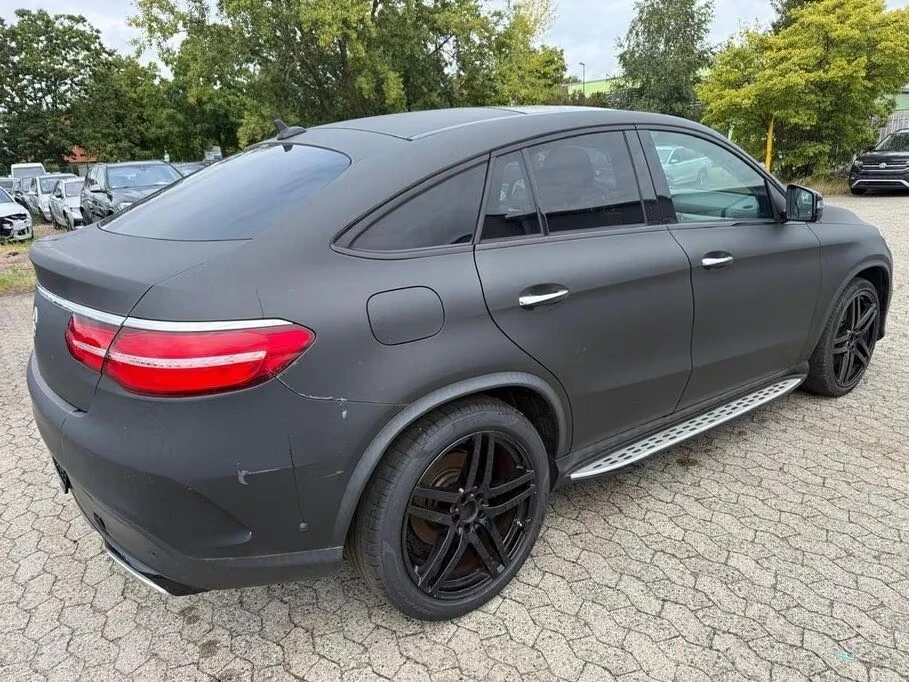 Mercedes-Benz GLE 350 Leder Pano LED, снимка 5 - Автомобили и джипове - 55800541