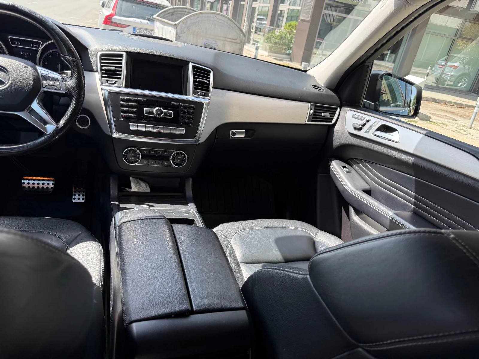 Mercedes-Benz ML 350, снимка 11 - Автомобили и джипове - 55882160