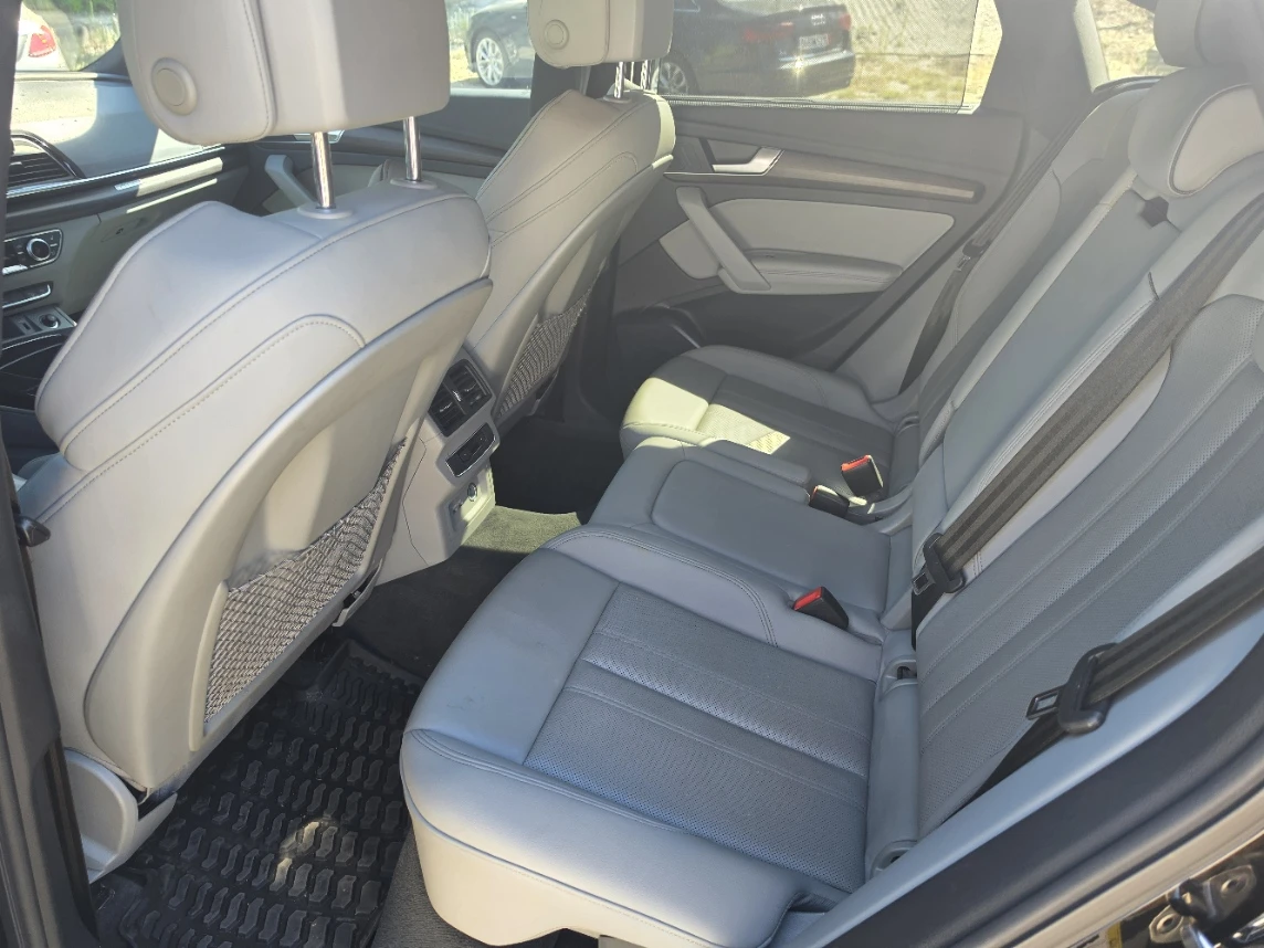 Audi Q5 Sportback, снимка 11 - Автомобили и джипове - 55967528