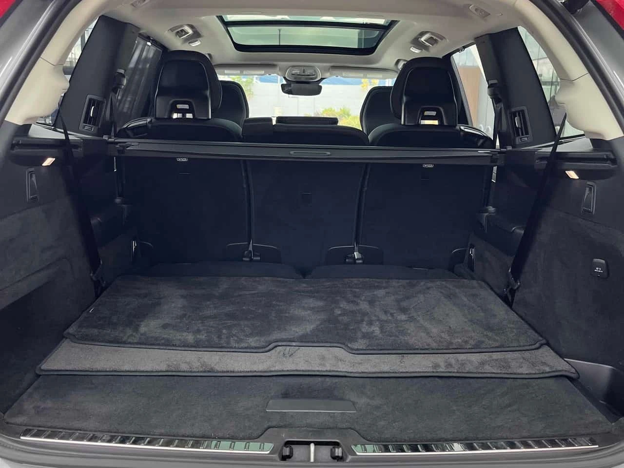 Volvo Xc90 * Ultra Bright Theme * CARFAX * ��� ������������ | Mobile.bg � ����������� 10