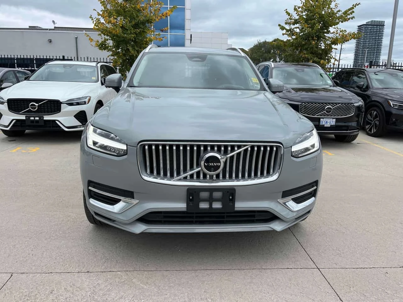 Volvo Xc90 * Ultra Bright Theme * CARFAX * ��� ������������ | Mobile.bg � ����������� 6