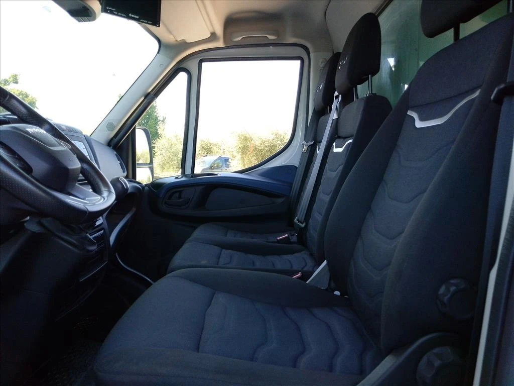 Iveco Daily ХЛАДИЛЕН - изображение 9
