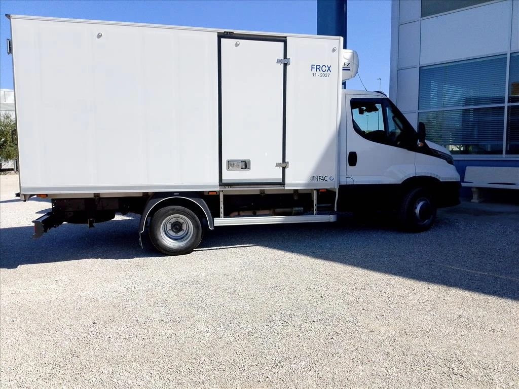 Iveco Daily ХЛАДИЛЕН - изображение 6