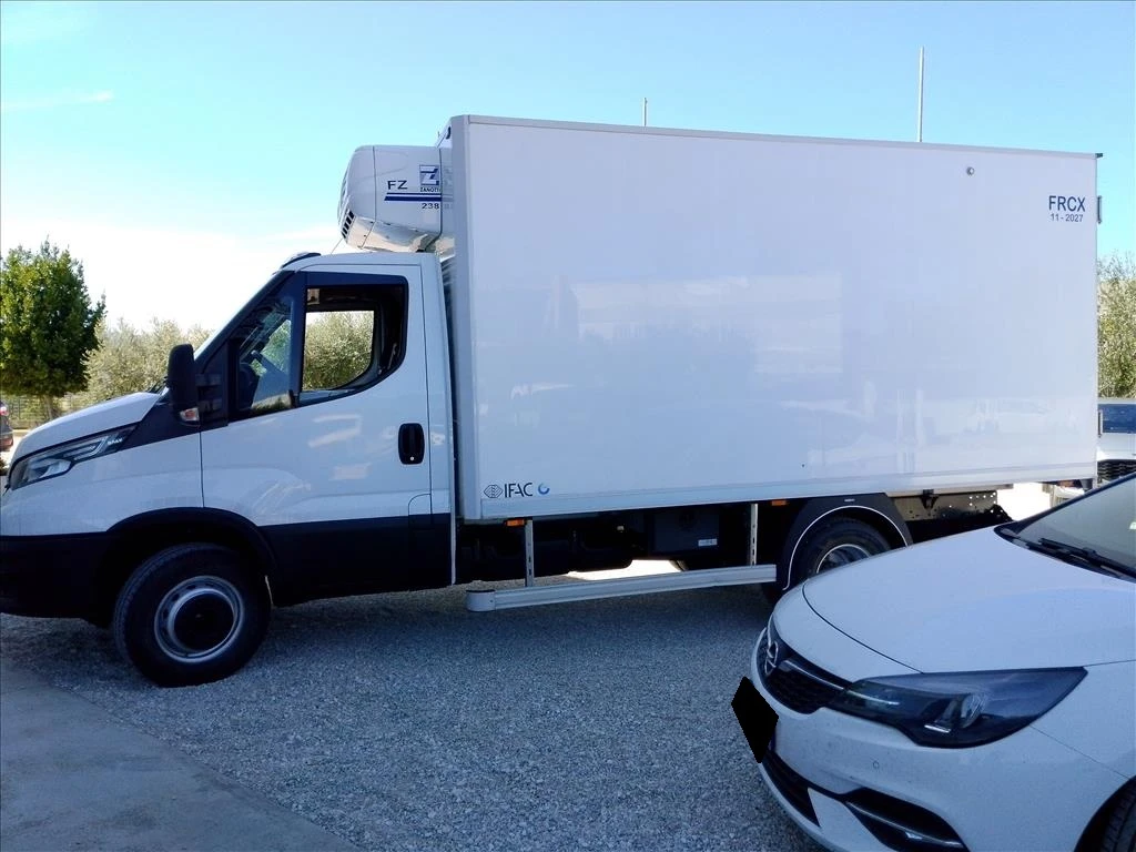 Iveco Daily ХЛАДИЛЕН - изображение 7
