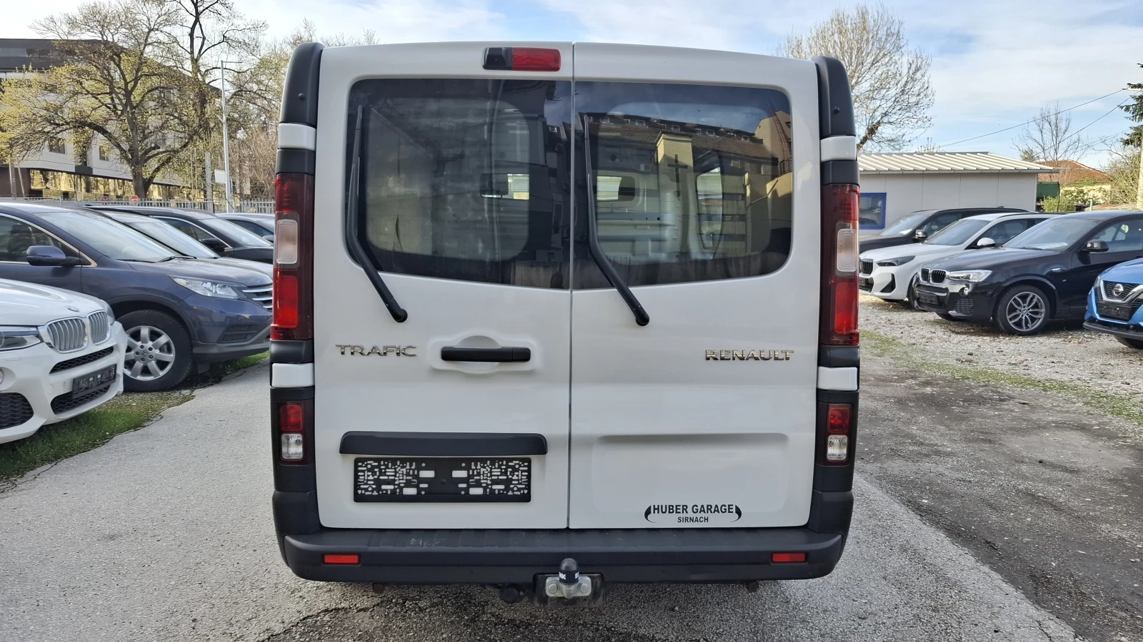 Renault Trafic 2.0 dCi 170, снимка 5 - Бусове и автобуси - 54244230