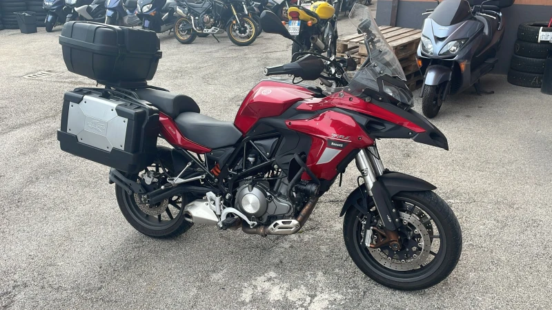Benelli 500 TRK 502 X