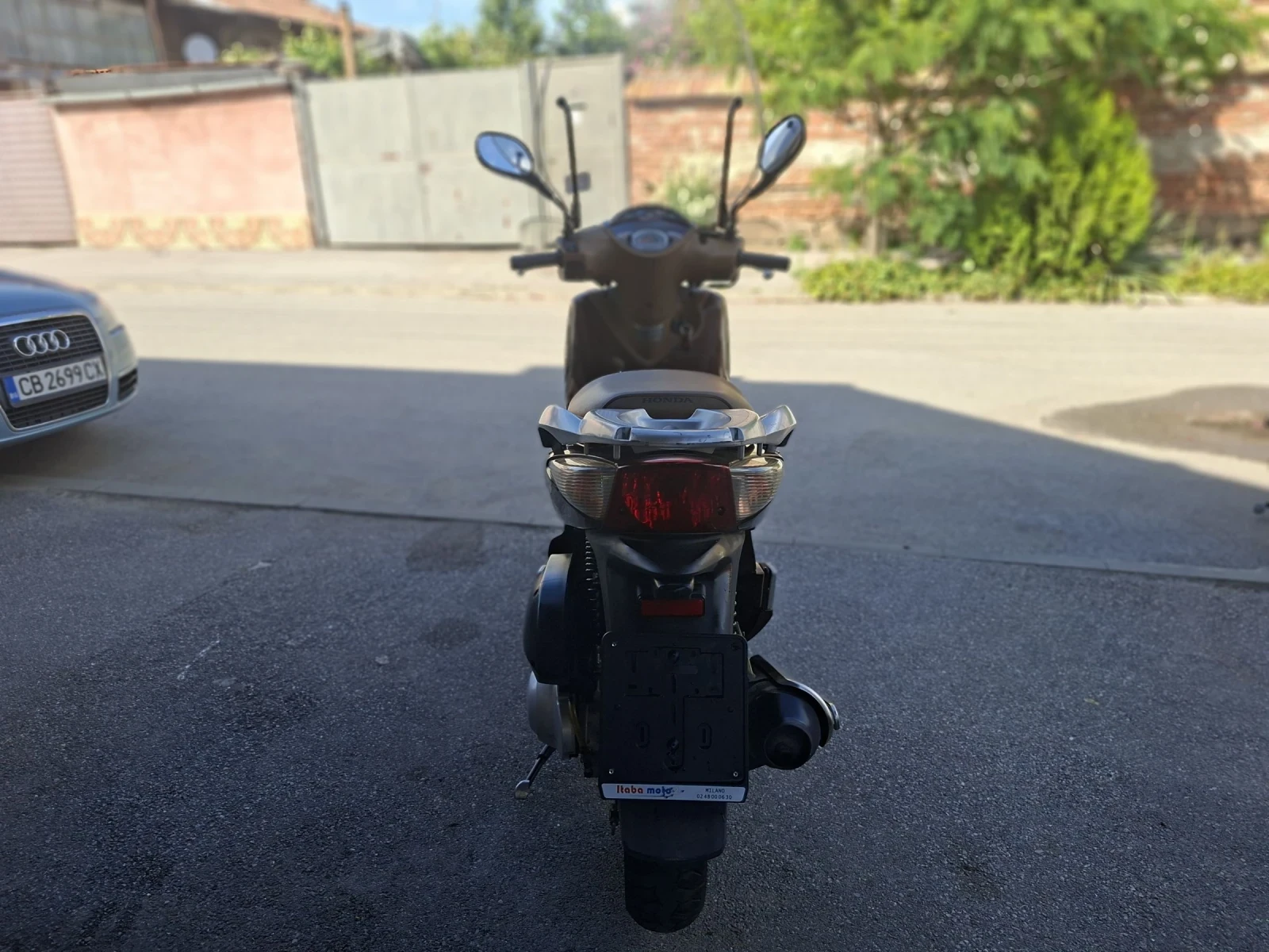 Honda Sh 125i 100%доказуеми километри УНИКАТ, снимка 3 - Мотоциклети и мототехника - 54824847