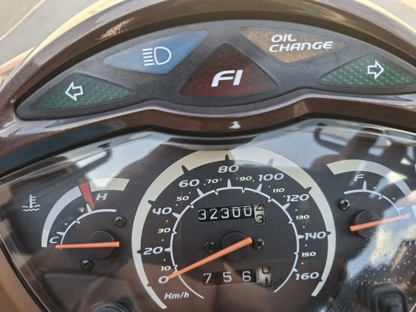 Honda Sh 125i 100%доказуеми километри УНИКАТ, снимка 11 - Мотоциклети и мототехника - 54824847