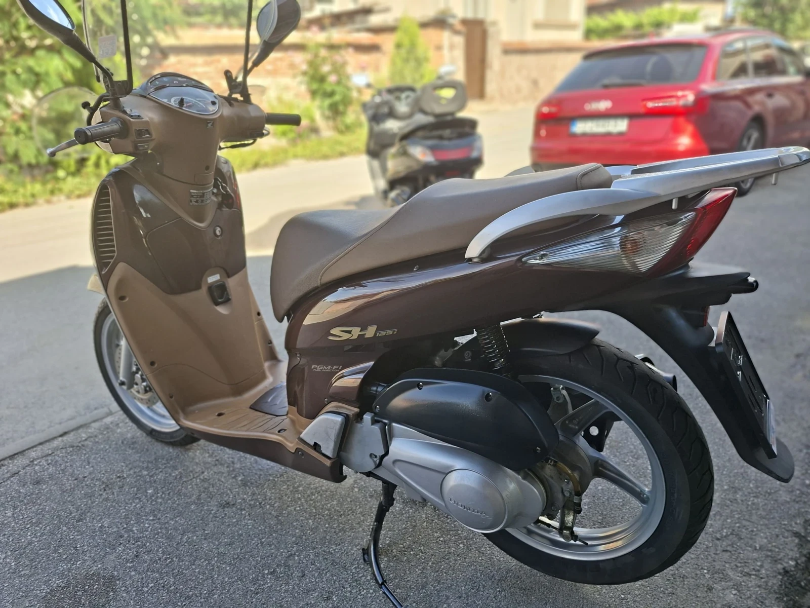Honda Sh 125i 100%доказуеми километри УНИКАТ, снимка 6 - Мотоциклети и мототехника - 54824847