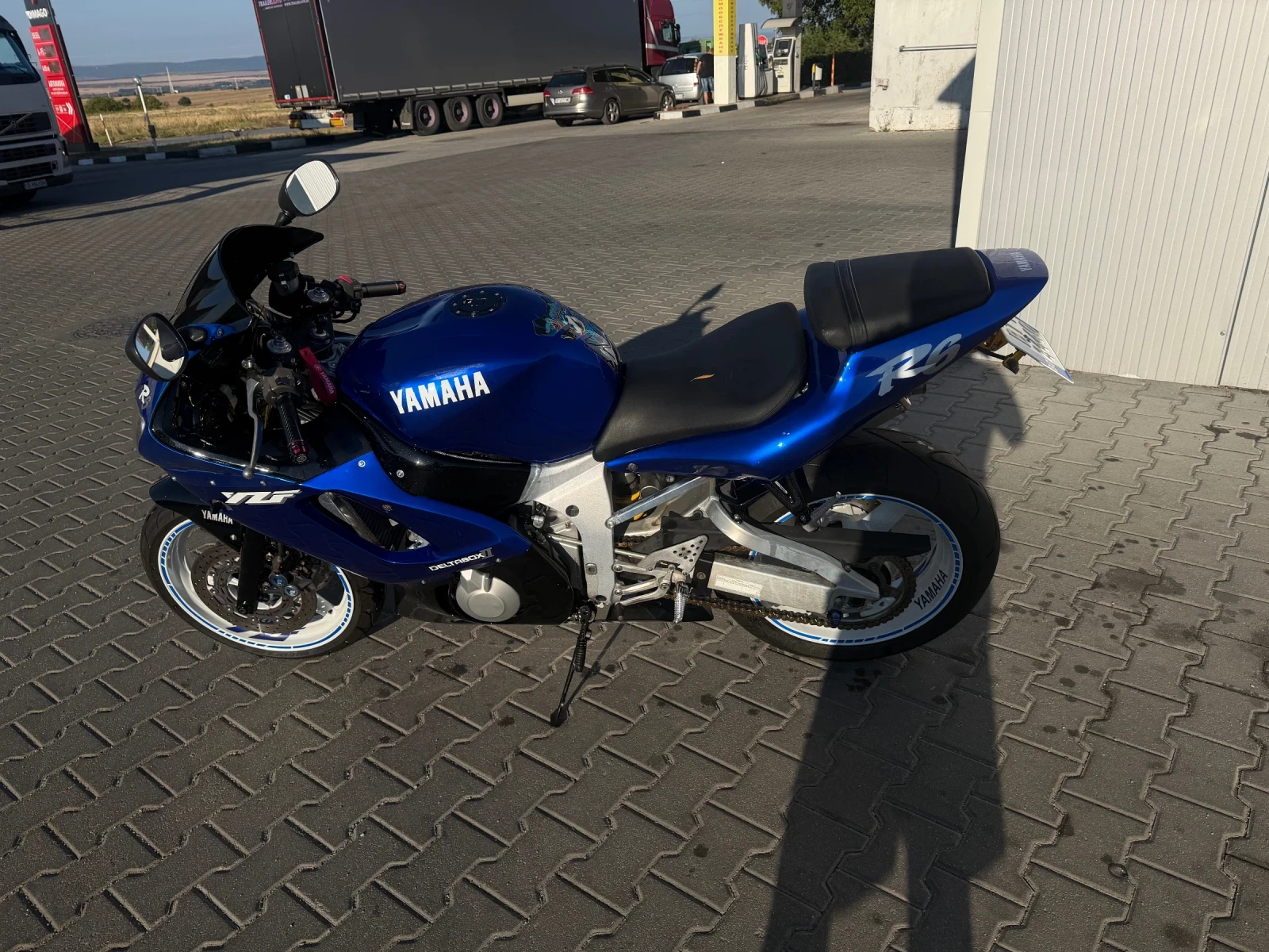 Yamaha YZF-R6 R6 A2