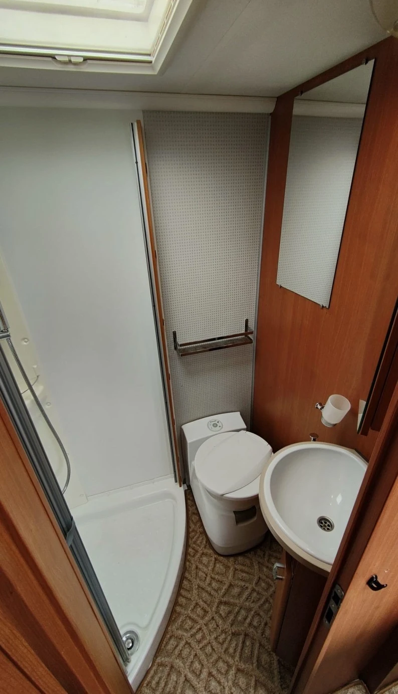 Кемпер Fiat А650, снимка 14 - Каравани и кемпери - 54072795